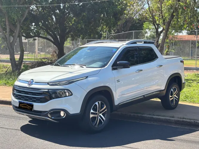 Fiat Toro Volcano 2.0 16V 4X4 TB Diesel Aut. 2018