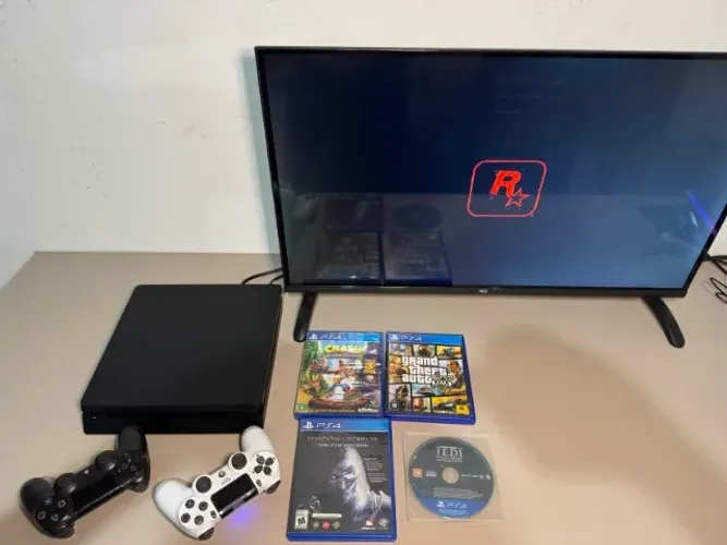 PS4 1TB Bloqueado + 2 Controles + 5 Jogos - GTA V, Red Dead 2, Star Wars - Pouco Usado