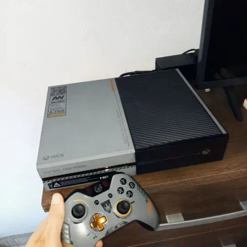 Xbox One Call of Duty Edição Limitada 1 Terabyte