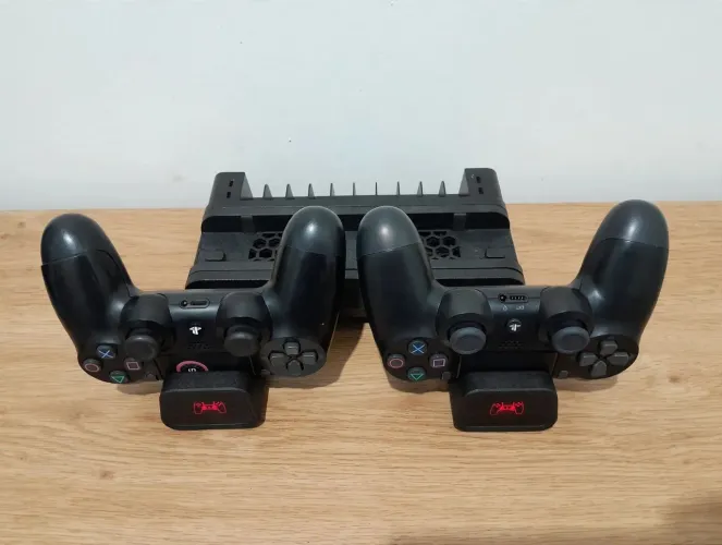 Cooler Base Carregador PS4 - R$ 99,00