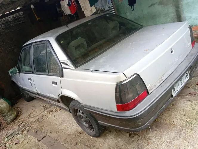 Chevrolet Monza GLS/ Hi-tech 2.0 EFI 2P E 4P 1994