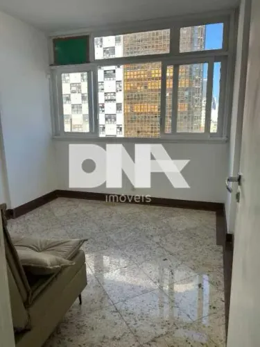 Apartamento : / Residencial / Centro