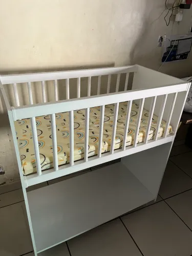 Mini berço com colchão 