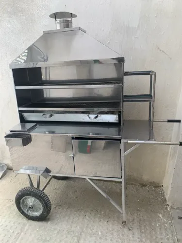 Carroça de espetinho