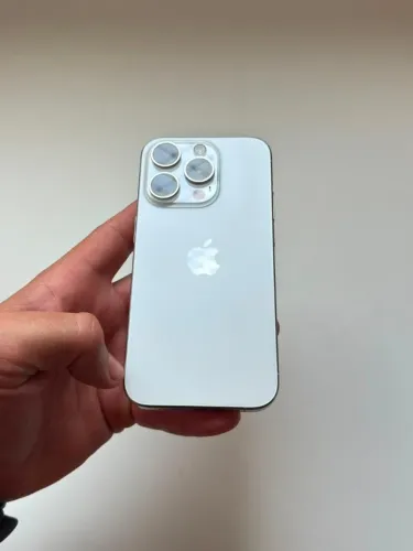 iPhone 15 Pro 128GB (garantia e parcelamento)  