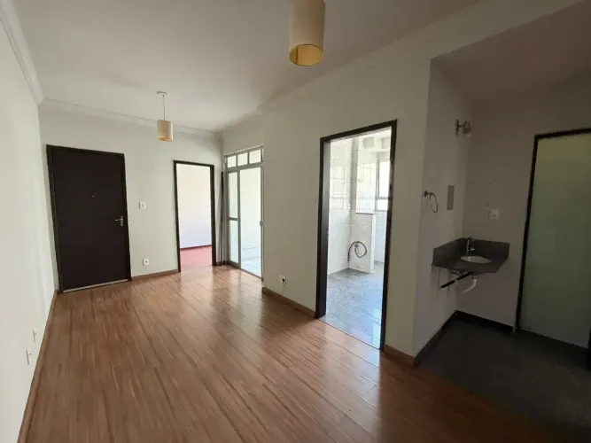 Apartamento para aluguel tem 58 metros quadrados com 3 quartos em Manacás - Belo Horizonte