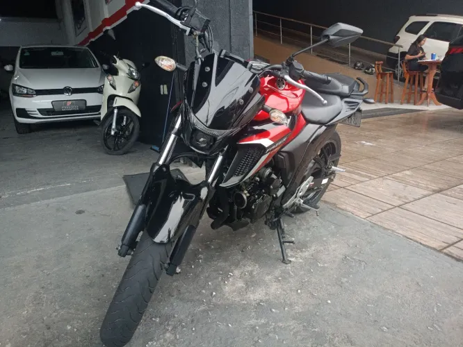 Yamaha Fazer 250 ano modelo 2024