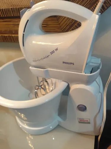 Batedeira nova Philips