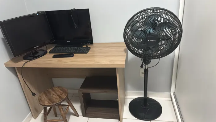 Mesa de Escritório