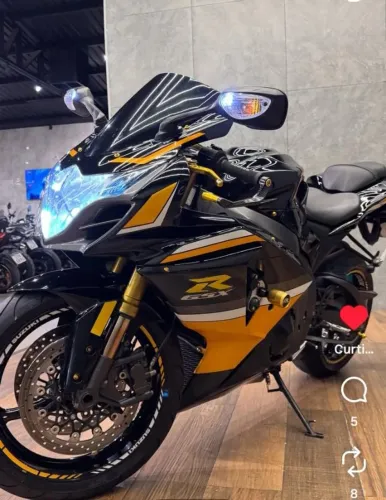 Gsx-r 1000 srad 