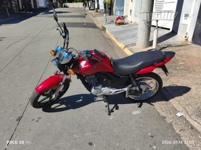 Honda CG 150 (pintura bateria e pneus novos)