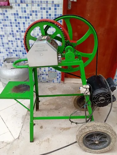 MÁQUINA DE CALDO DE CANA