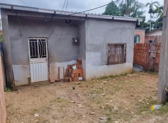 Vendo casa em Carapebus / Serra