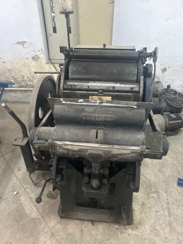 Máquina Tipográfica / Letterpress Funtimod - Industrial
