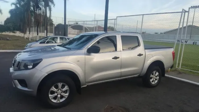 Nissan Frontier S CD 4X4 2.3 TB Diesel Mec. 2021