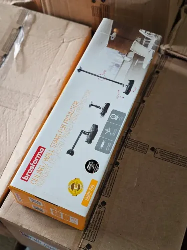 R$140,00 Suporte de Teto projetor
