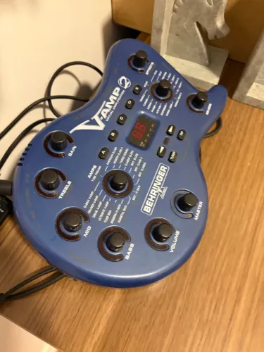 V Amp 2 Pedaleira guitarra com fonte