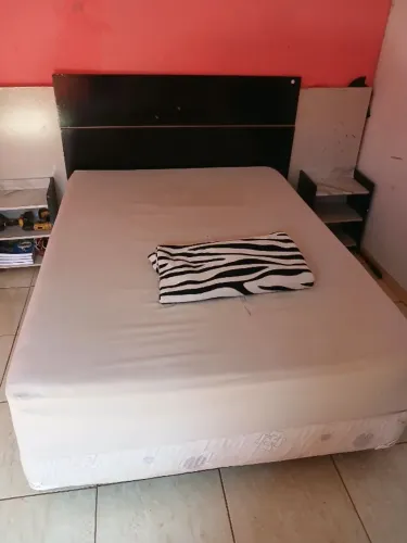 Cama Box Casal - R$ 400