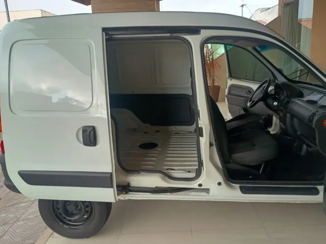 Renault Kangoo Express Hi-flex 1.6 16V 2017