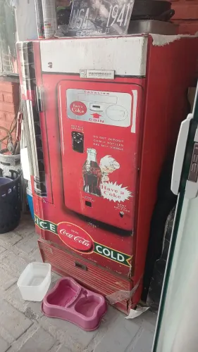 Geladeira vantagem retro relíquia antiga Frigidaire