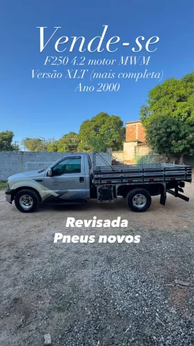 Ford F-250 XLT 4.2 TB Diesel 2000