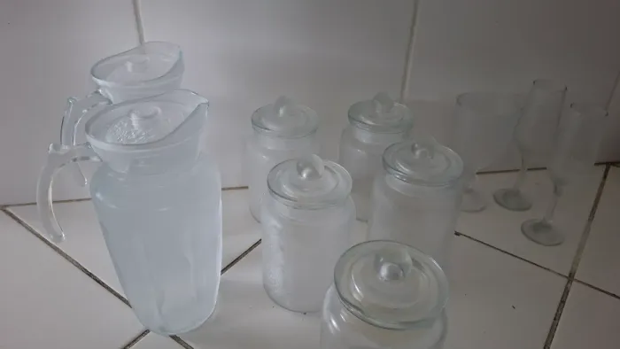 Conjunto de Jarras, tarcas, potes de vidro e copo de shot * aceito cartão 