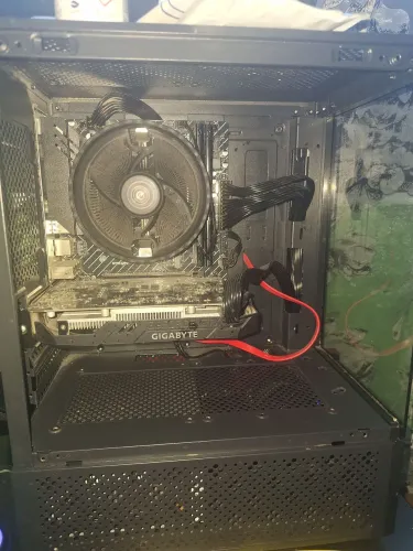 PC Ryzen 5 3400G 16 GB de ram