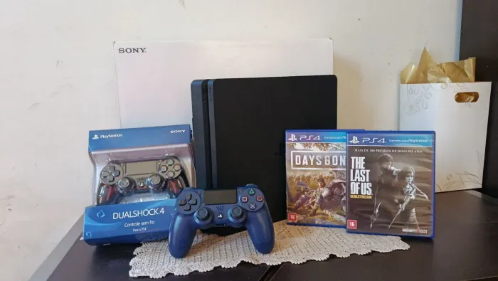 Ps4 slim 1tb + jogos 