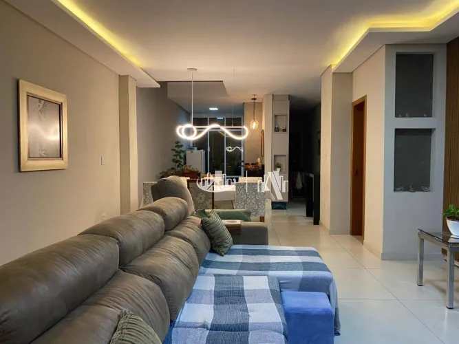 Sobrado com 4 Suites à venda, 191 m² por R$ 1.100.000 - Gleba Palhano - Londrina/PR