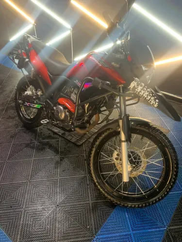 Xre 300,2011 quitada,pronta pra passa pro seu nome