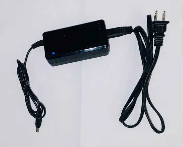 Fonte Adaptador de Energia DC 12V Original TV CCE LN24GW (Com LED)