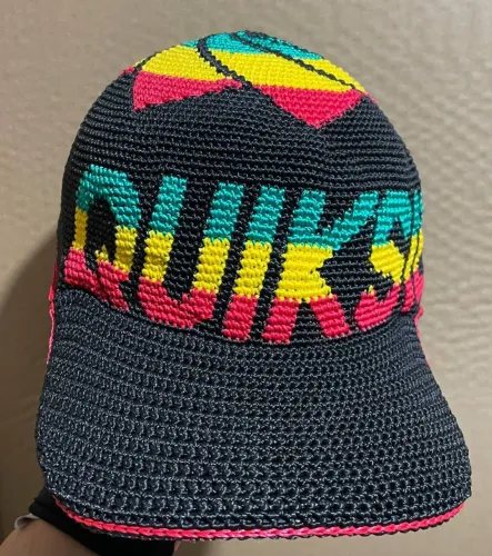 Boné de crochê Quiksilver rasta Letreiro big Logo