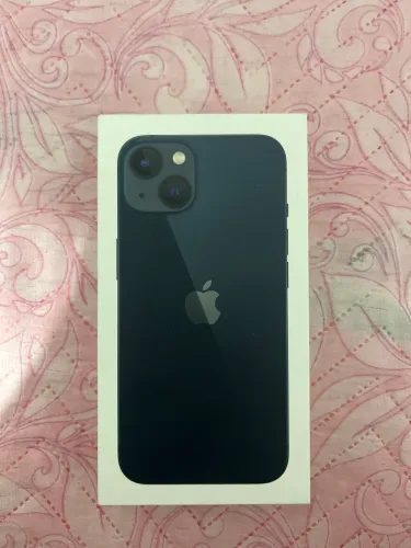 iPhone 13 64GB