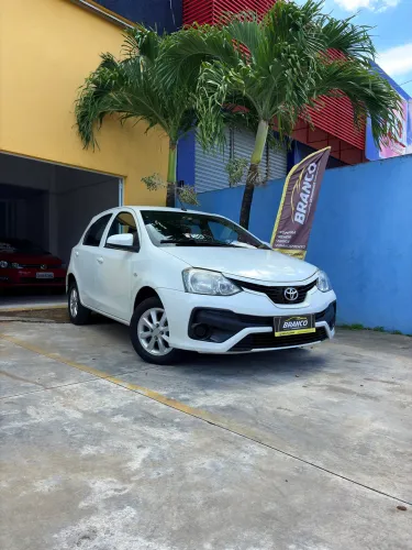 Toyota Etios X 1.3 Flex 16V 5P Mec. 2018