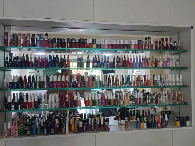 Vitrine esmaltes - acompanha esmaltes