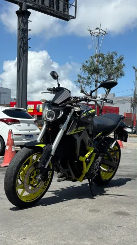 Mt09 muito novo