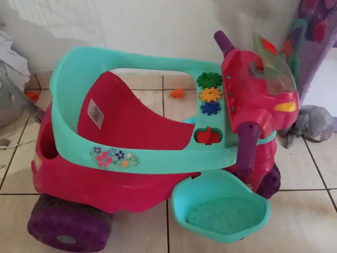 Carrinho de passeio bandeirantes