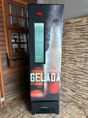 Cervejeiro Slim Metalfrio praticamente NOVO