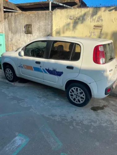Fiat Uno Vivace/rua 1.0 EVO Fire Flex 8V 5P 2014