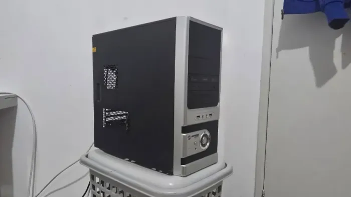 VENDO PC Xeon E5 2670 V3 / 32GB RAM DDR4 / GTX 970 4GB / 120GB SSD