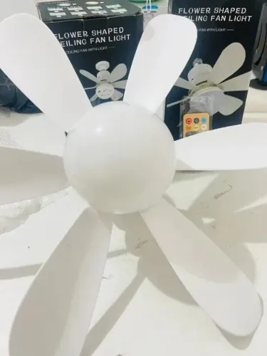 Ventilador de Teto com Lâmpada Encaixe E27 e Controle Remoto