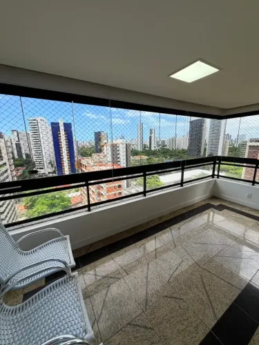 Imóvel para venda possui 180 metros quadrados com 4 quartos em Parnamirim - Recife - PE