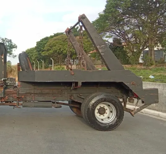 vendo troco equipamento poliguindaste por equipamento munck