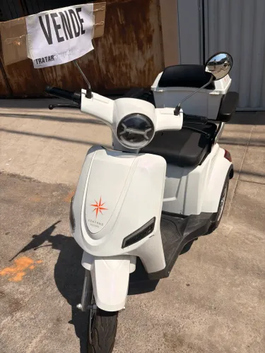 Triciclo Elétrico 