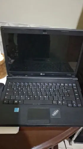 Nootbook e impressora