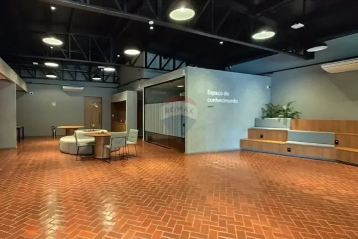 Imóvel comercial para alugar com 504m², 6 salas, 6 vagas, na Avenida Independência - Jardi