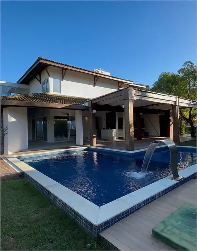 Casa 3 Quartos com 3 Suítes e 384m² - Garça Torta