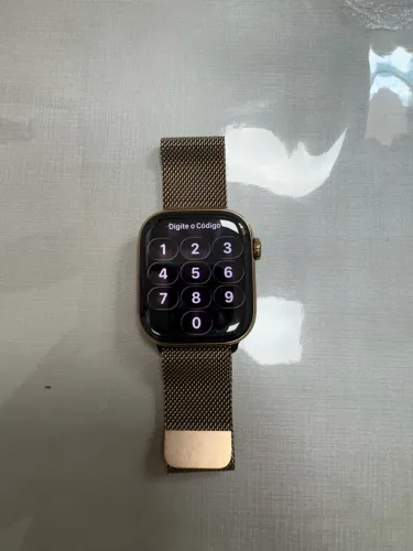 apple watch series 10 titânio dourado 42mm