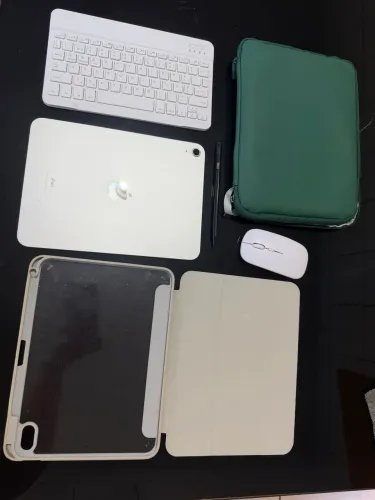 Ipad 10th 64Gb com acompanhamentos*