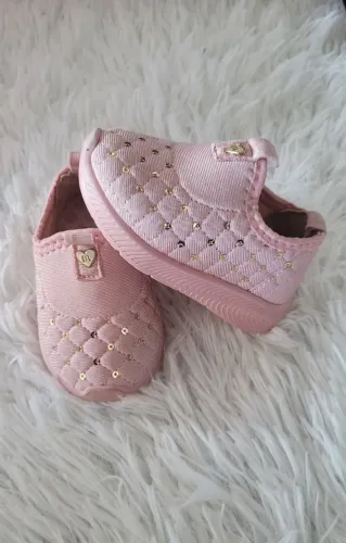 tênis de bebê da Molekinha número 17 tudo ok
